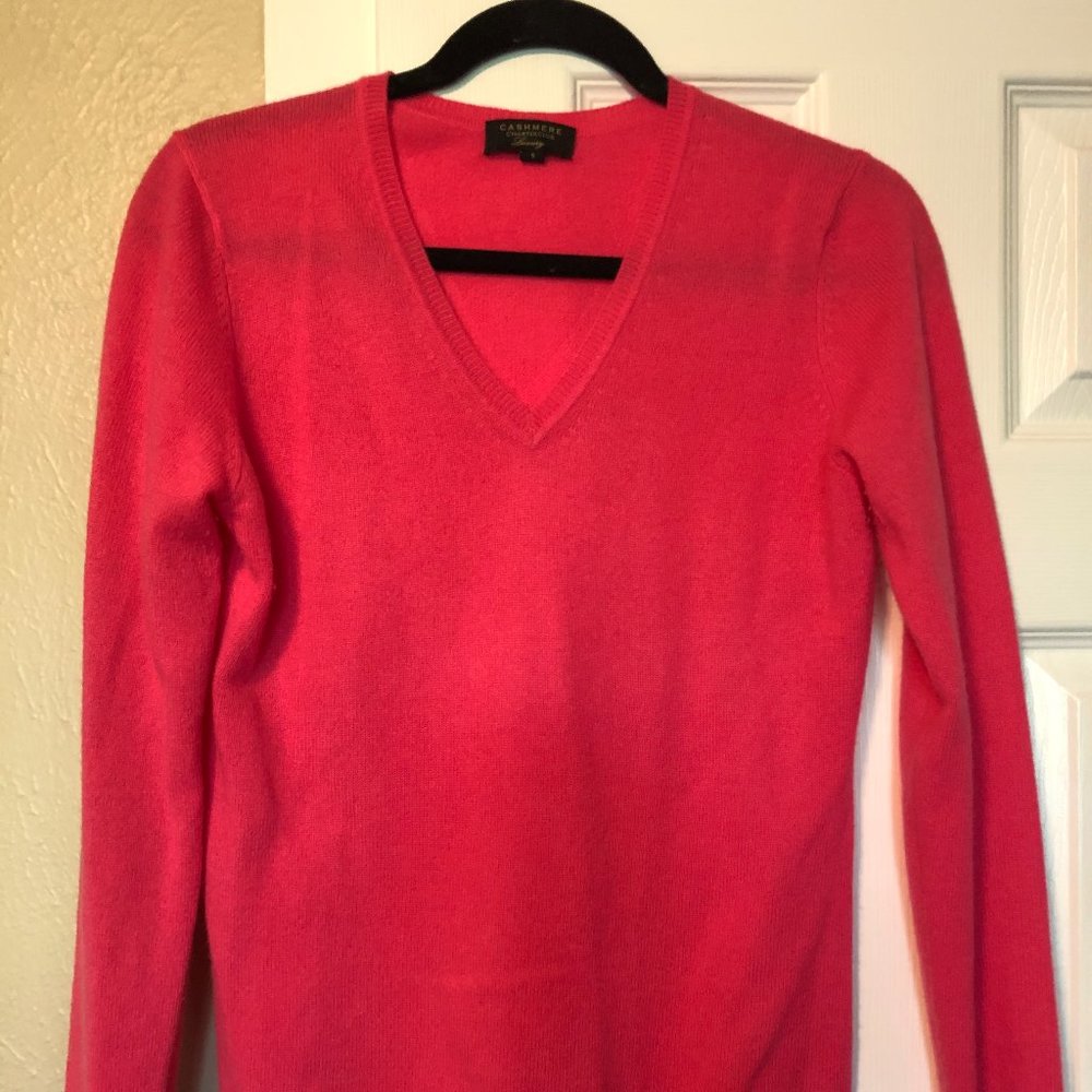 100% cashmere v-neck sweater
